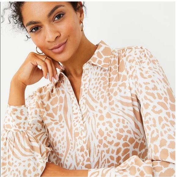 Ann Taylor Mixed Animal Print Button Down Shirt in Dominican Sand Small Petite - Picture 2 of 11